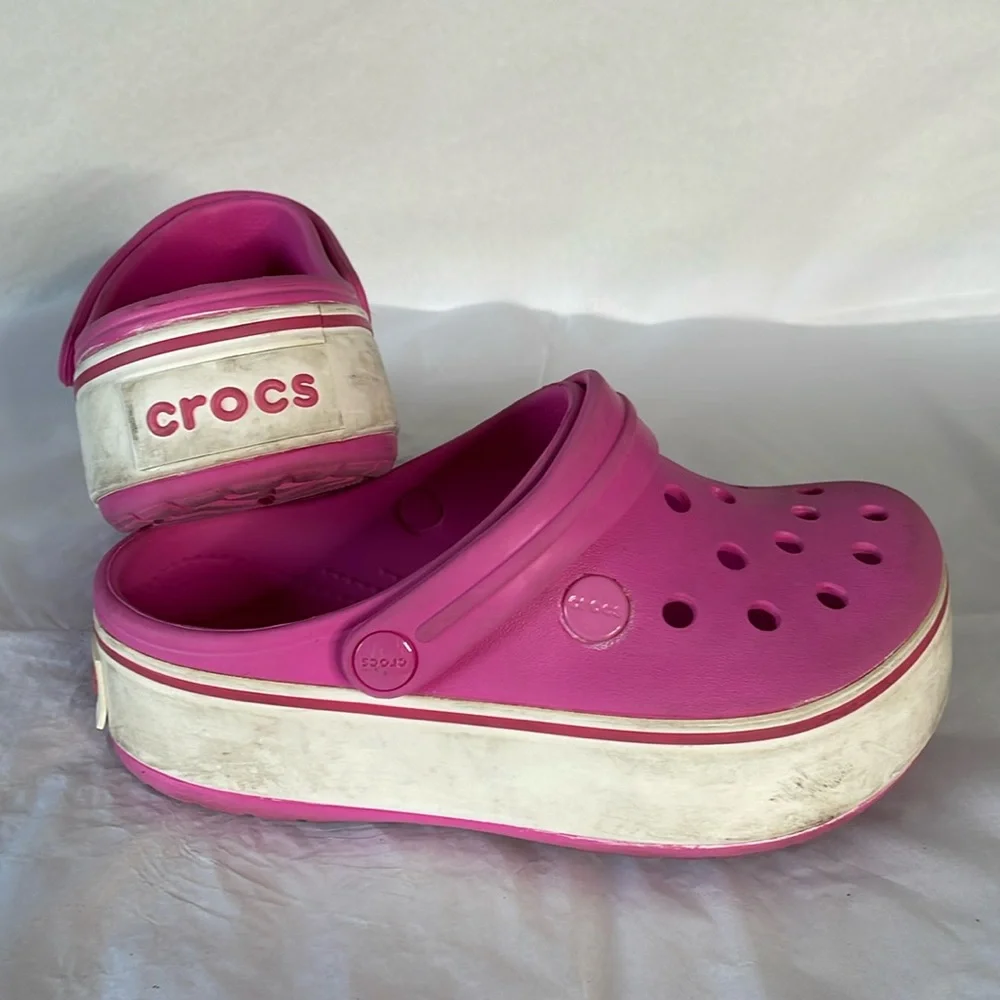 Crocs platform iconic comfort pink and white size 2‎ women’s 4